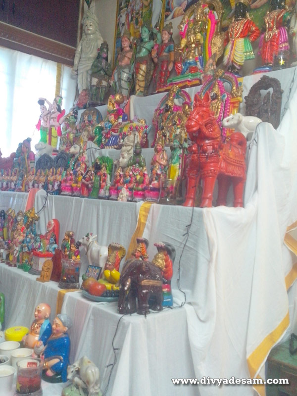 Navaratri Golu 2014 kept at Mrs. Vedavalli Sampathkumar, Arumbakkam, Chennai.