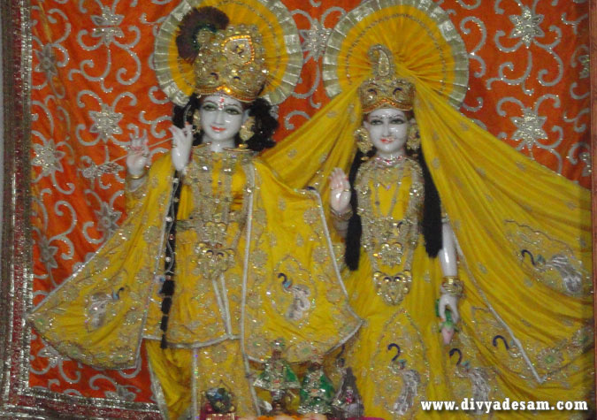 Sri Krishnar and Radhai